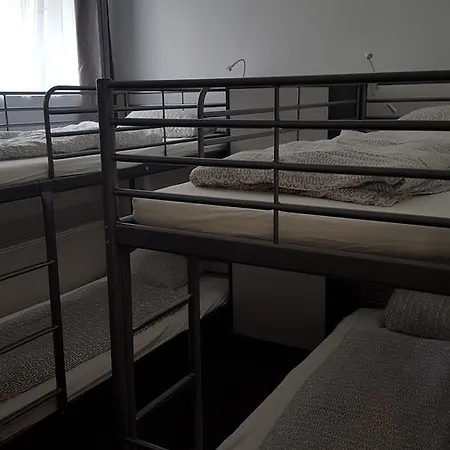 Hostel East Side
