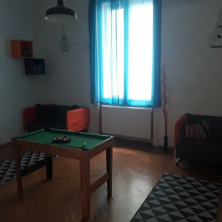 Albergue East Side
