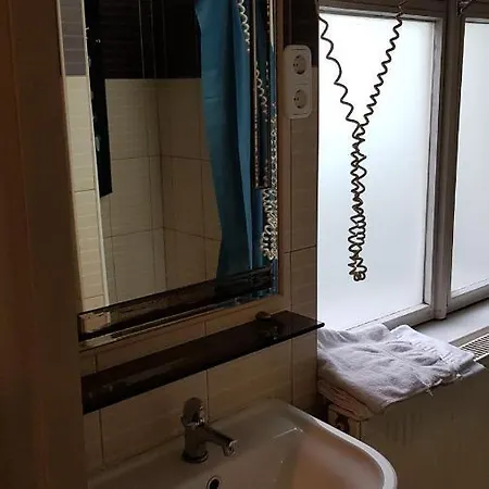 Hostel East Side