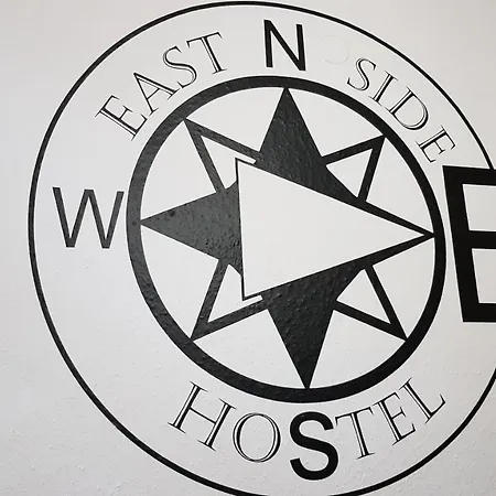 East Side 호스텔 *